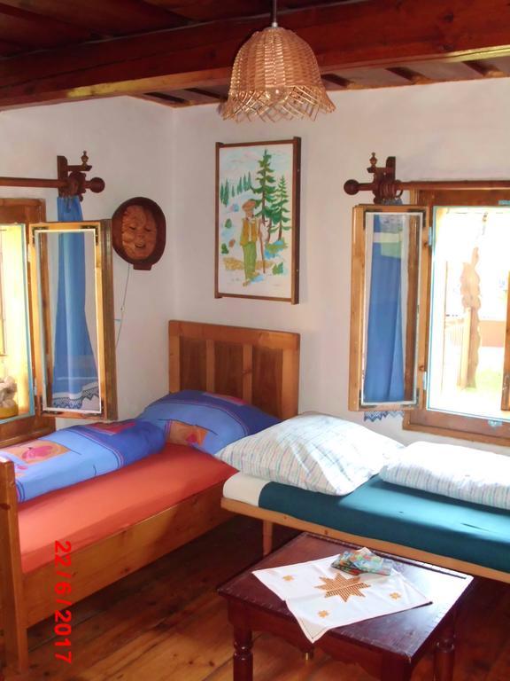 Villa Sedliacka Drevenica à Liptovská Osada Extérieur photo